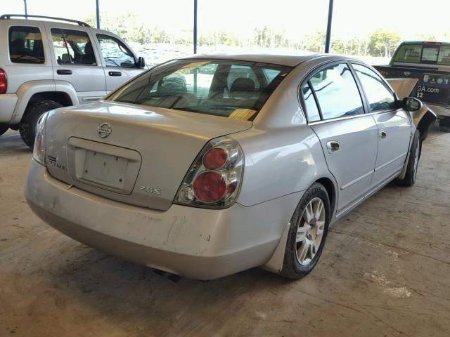 1N4AL11D35C166642 - 2005 NISSAN ALTIMA S SILVER photo 4