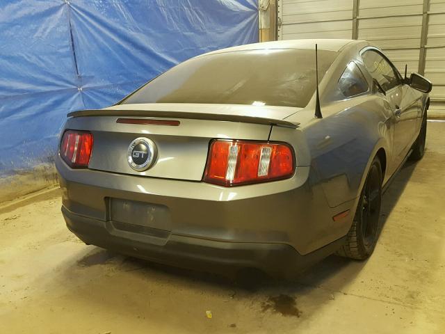 1ZVBP8CH8A5153666 - 2010 FORD MUSTANG GT SILVER photo 4