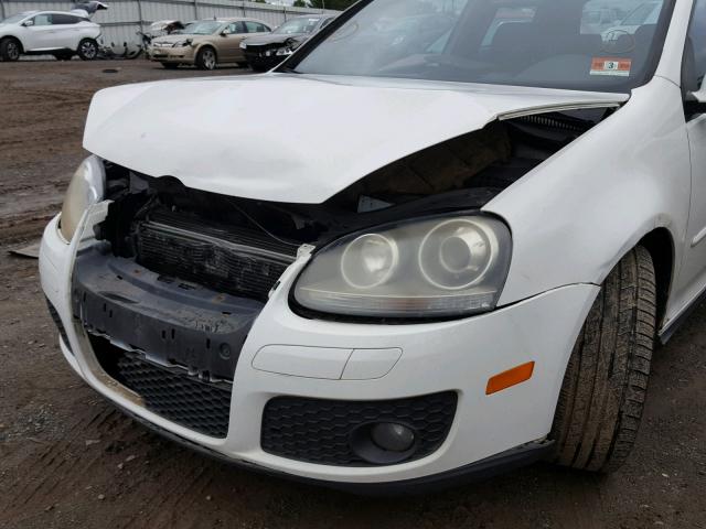 WVWEV71K76W096120 - 2006 VOLKSWAGEN NEW GTI WHITE photo 9