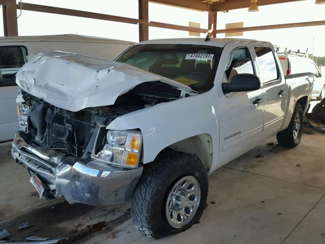 3GCPKREA9CG221188 - 2012 CHEVROLET SILVERADO WHITE photo 2