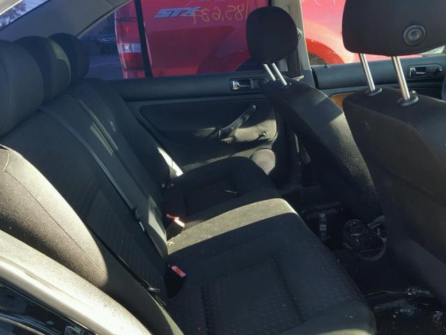 3VWRK69M21M134059 - 2001 VOLKSWAGEN JETTA GL BLACK photo 6