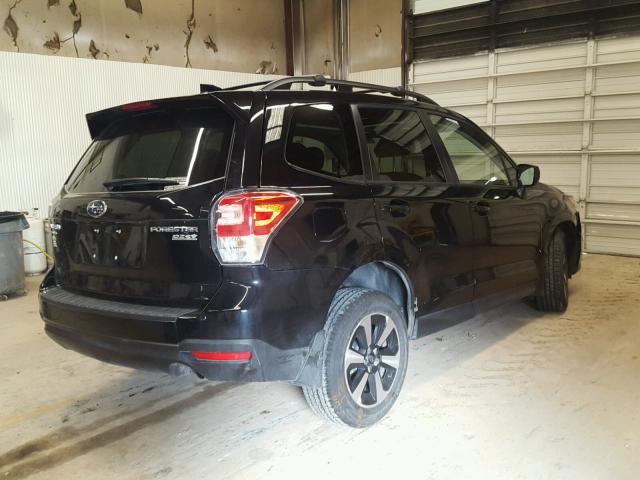 JF2SJAECXHH449733 - 2017 SUBARU FORESTER 2 BLACK photo 4