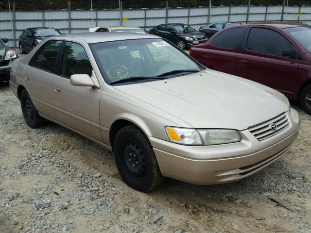 4T1BG22K8XU881558 - 1999 TOYOTA CAMRY CE GOLD photo 1