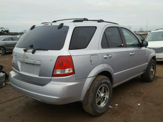 KNDJD733045270085 - 2004 KIA SORENTO EX SILVER photo 4