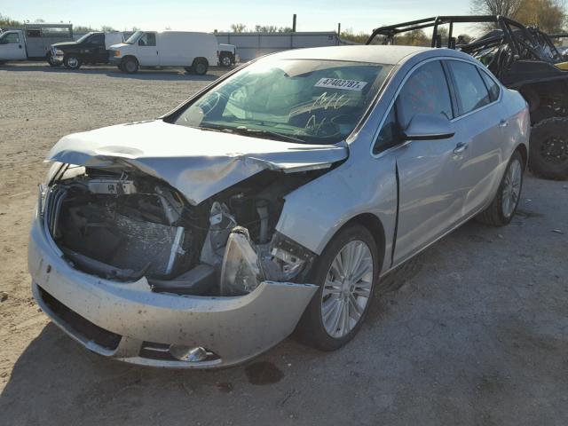 1G4PP5SK1E4152886 - 2014 BUICK VERANO SILVER photo 2