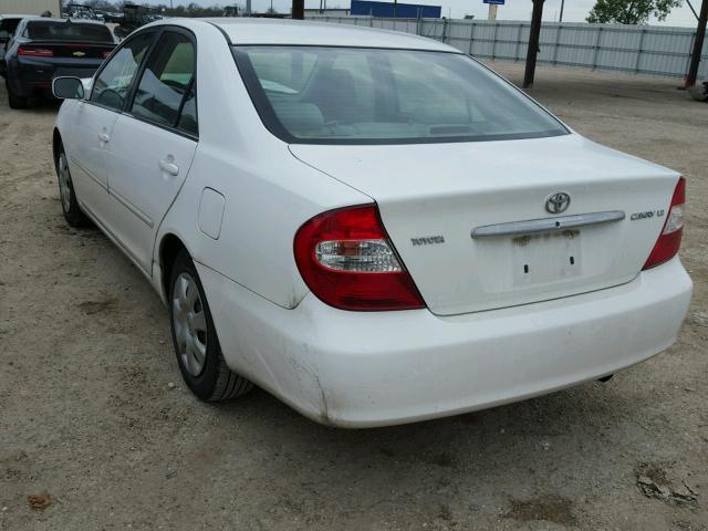 4T1BE32K73U123264 - 2003 TOYOTA CAMRY LE WHITE photo 3