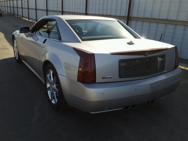 1G6YV34A045602496 - 2004 CADILLAC XLR SILVER photo 3