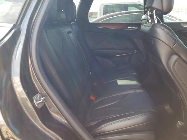 5LMCJ2C94HUL04879 - 2017 LINCOLN MKC SELECT 灰色 照片 6