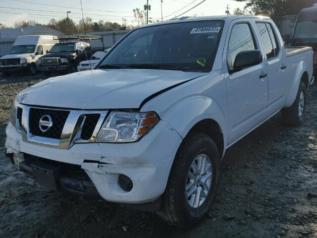 1N6AD0FV6FN761961 - 2015 NISSAN FRONTIER WHITE photo 2