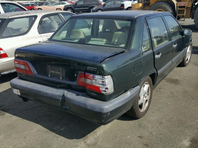 YV1LS5729T1340574 - 1996 VOLVO 850 GREEN photo 4