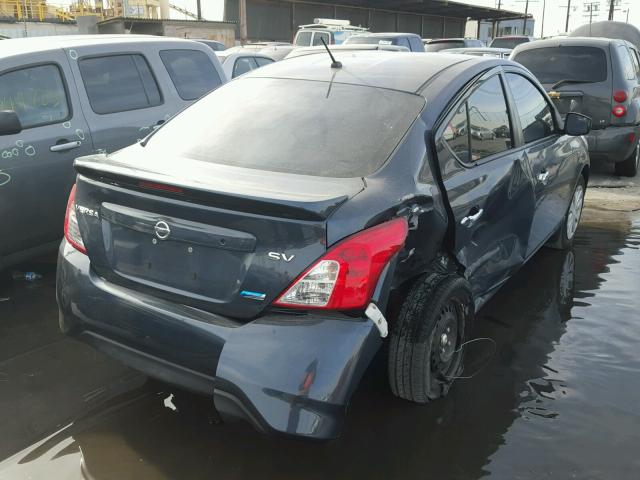 3N1CN7AP2FL877980 - 2015 NISSAN VERSA S BLUE photo 4