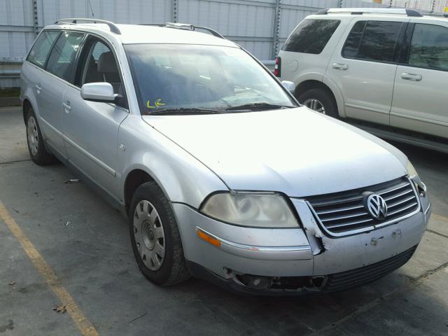 WVWVD63B62E203894 - 2002 VOLKSWAGEN PASSAT SILVER photo 1