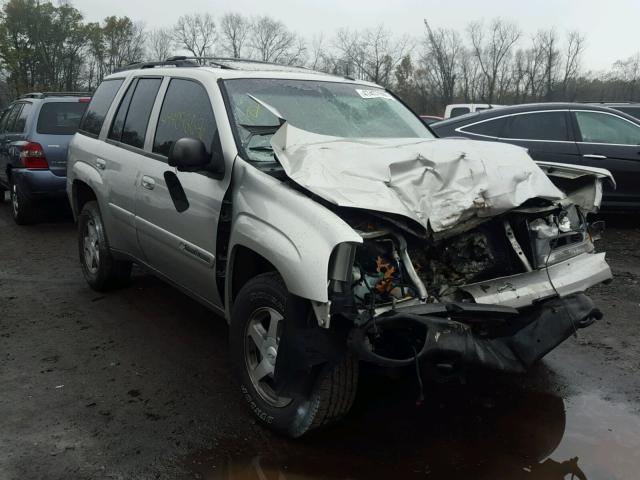 1GNDT13S942124359 - 2004 CHEVROLET TRAILBLAZE SILVER photo 1