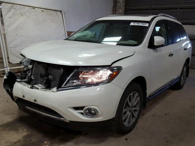 5N1AR2MM3GC666650 - 2016 NISSAN PATHFINDER WHITE photo 2