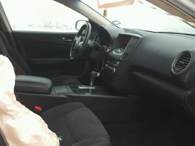 1N4AA5AP2DC813196 - 2013 NISSAN MAXIMA S Srebrny zdjęcie 5