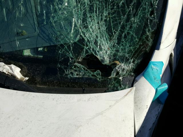 4T1BF3EK2BU637160 - 2011 TOYOTA CAMRY BASE WHITE photo 10