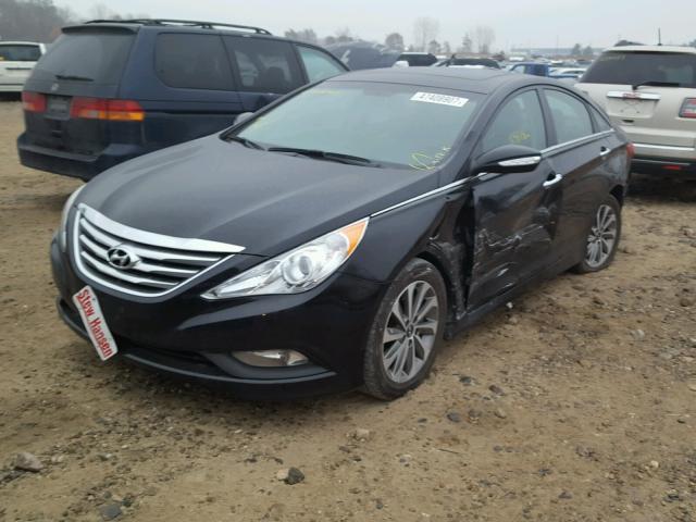 5NPEC4AB9EH880355 - 2014 HYUNDAI SONATA SE BLACK photo 2