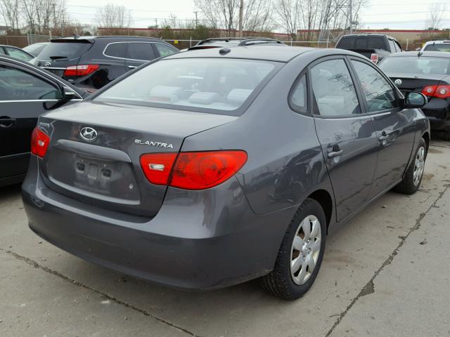 KMHDU46D77U111022 - 2007 HYUNDAI ELANTRA GL GRAY photo 4