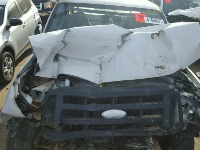 1FDSX205X7EB47771 - 2007 FORD F250 SUPER WHITE photo 7