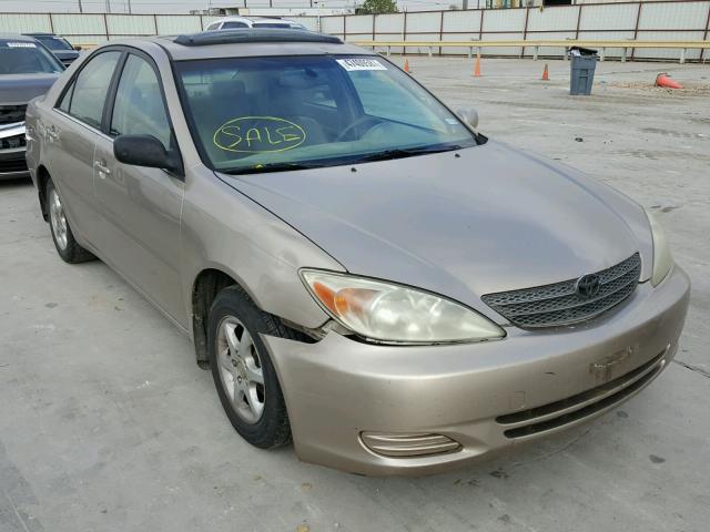 JTDBE32K220024491 - 2002 TOYOTA CAMRY LE თაფლისფერი ფოტო 1