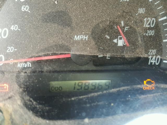 JTDBE32K220024491 - 2002 TOYOTA CAMRY LE თაფლისფერი ფოტო 8