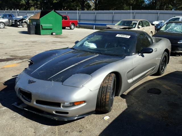 1G1YY22G4Y5104337 - 2000 CHEVROLET CORVETTE GRAY photo 2