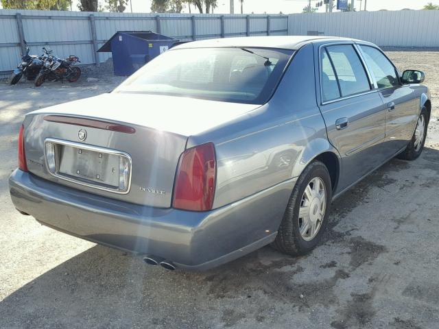 1G6KD54Y23U223571 - 2003 CADILLAC DEVILLE GRAY photo 4