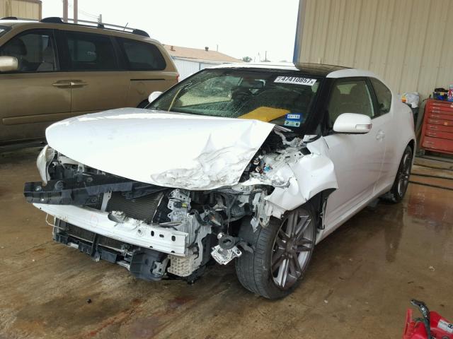 JTKJF5C75B3015807 - 2011 TOYOTA SCION TC 白色 照片 2