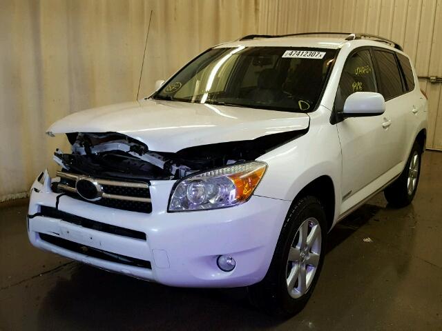 JTMBD31V475106182 - 2007 TOYOTA RAV4 LIMIT WHITE photo 2