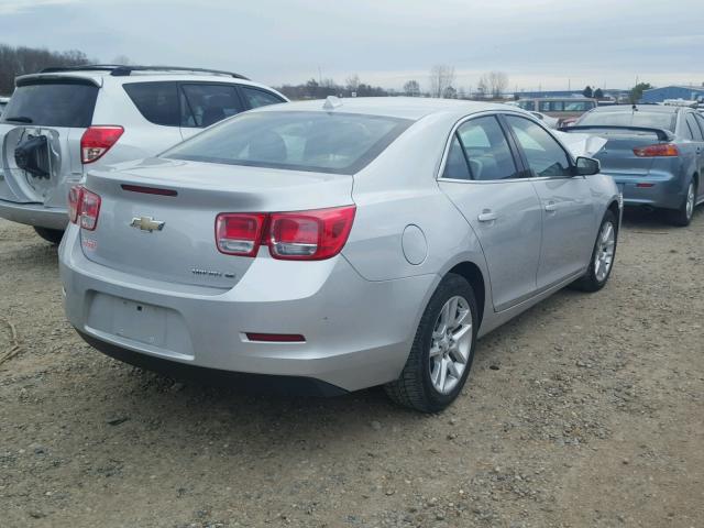 1G11D5RR4DF104901 - 2013 CHEVROLET MALIBU 1LT 银色 照片 4