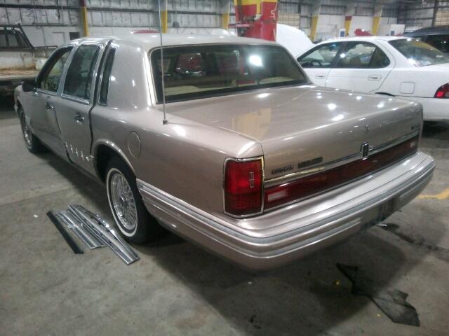 1LNLM81W9RY714187 - 1994 LINCOLN TOWN CAR E GRAY photo 3