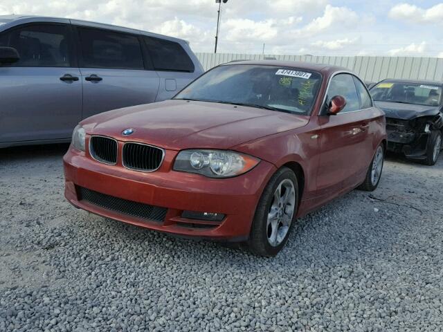 WBAUP735X8VF08424 - 2008 BMW 128 I RED photo 2