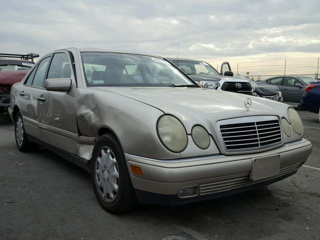 WDBJF65F9WA583480 - 1998 MERCEDES-BENZ E 320 GOLD photo 1