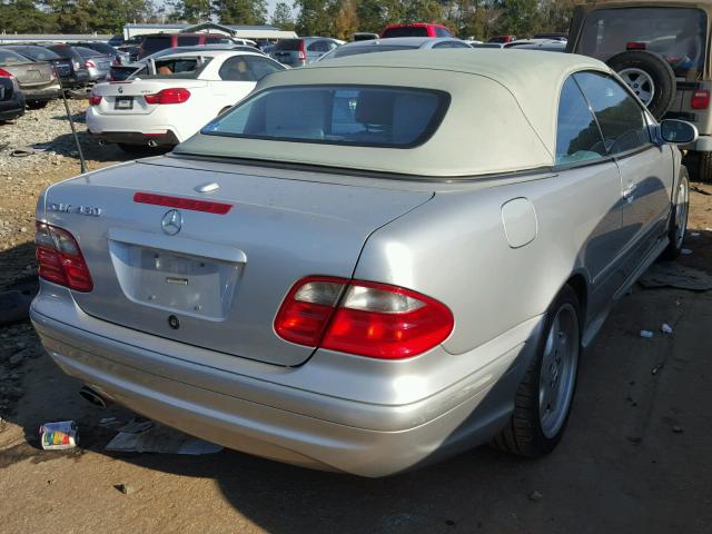 WDBLK70G11T079710 - 2001 MERCEDES-BENZ CLK 430 GRAY photo 4