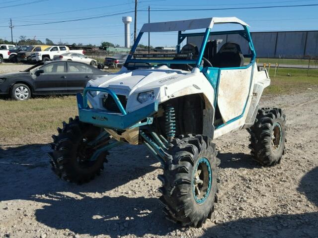 4XAVE76A0CF304289 - 2012 POLARIS RANGER RZR WHITE photo 2