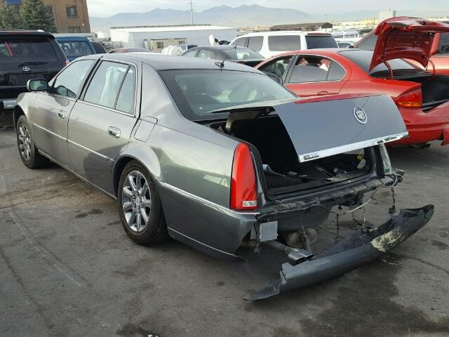 1G6KD57Y98U188126 - 2008 CADILLAC DTS GRAY photo 3