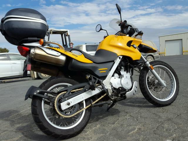 WB10182AX1ZE45750 - 2001 BMW F650 GS YELLOW photo 4