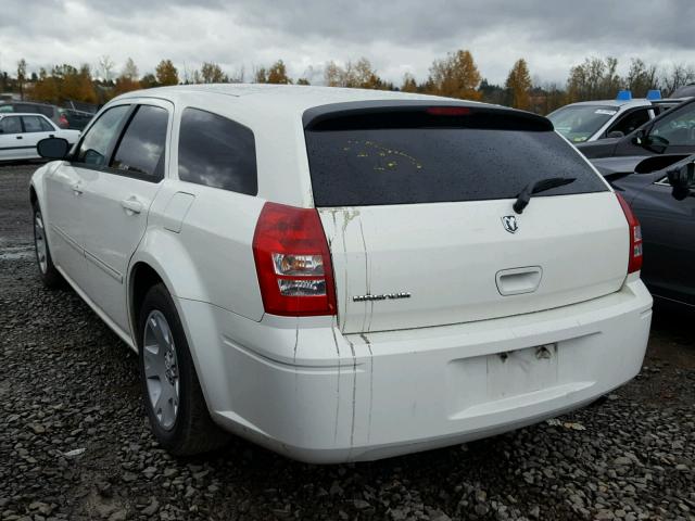 2D4FV47T67H886790 - 2007 DODGE MAGNUM SE WHITE photo 3