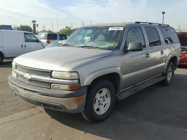 3GNEC16T01G165118 - 2001 CHEVROLET SUBURBAN C TAN photo 2