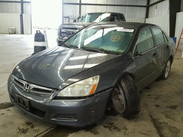 1HGCM66567A036708 - 2007 HONDA ACCORD EX GRAY photo 2