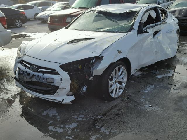 KMHHT6KD3DU093037 - 2013 HYUNDAI GENESIS CO WHITE photo 2