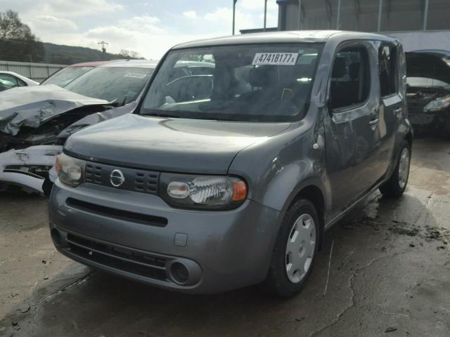 JN8AZ2KRXAT168475 - 2010 NISSAN CUBE BASE GRAY photo 2