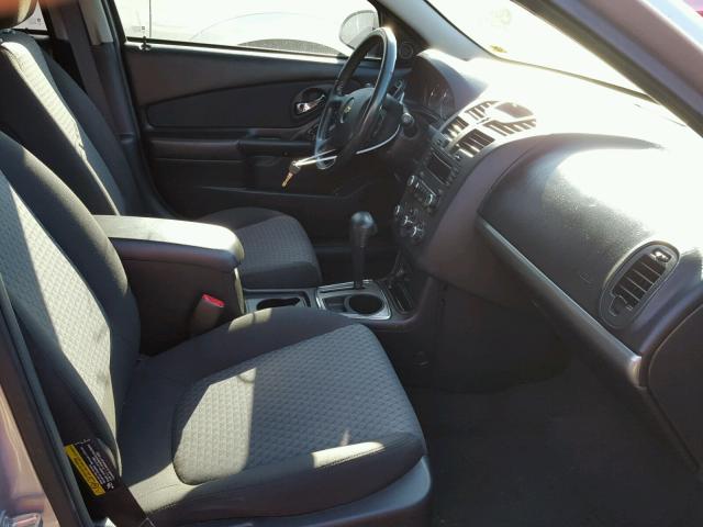 1G1ZT51896F178102 - 2006 CHEVROLET MALIBU LT Gümüş foto 5