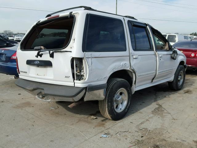 1FMDU32E7WUA00431 - 1998 FORD EXPLORER WHITE photo 4