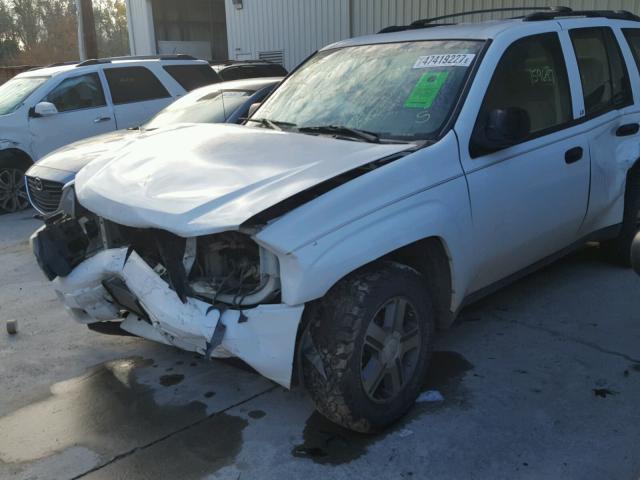 1GNDT13S342348436 - 2004 CHEVROLET TRAILBLAZE WHITE photo 9