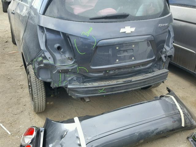 1G1JA6SH2C4181440 - 2012 CHEVROLET SONIC LS GRAY photo 9