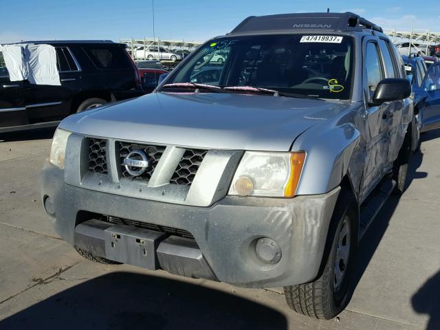 5N1AN08W76C539068 - 2006 NISSAN XTERRA OFF SILVER photo 2