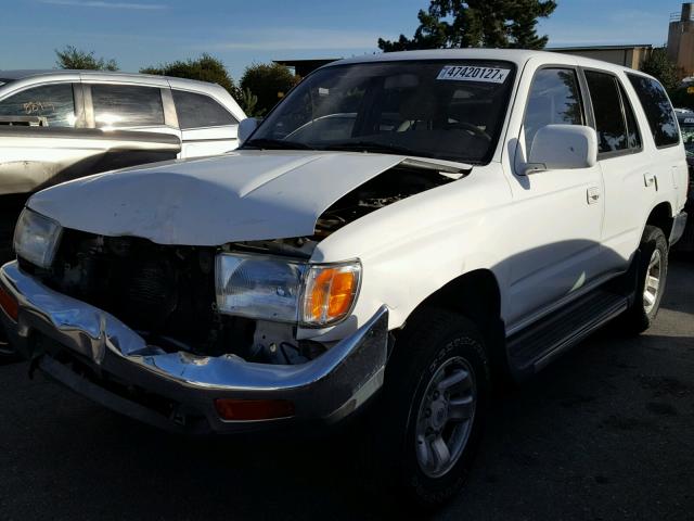 JT3GN86R0V0043351 - 1997 TOYOTA 4RUNNER SR WHITE photo 2