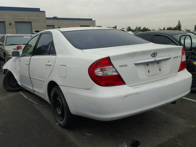4T1BE32KX4U309477 - 2004 TOYOTA CAMRY LE 白色 照片 3