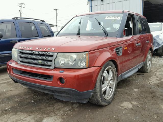 SALSF25456A918952 - 2006 LAND ROVER RANGE ROVE RED photo 2